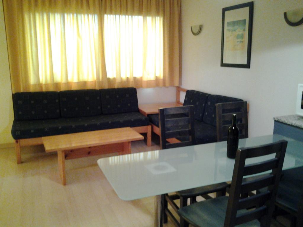 Rvhotels Port Canigo Roses Room photo