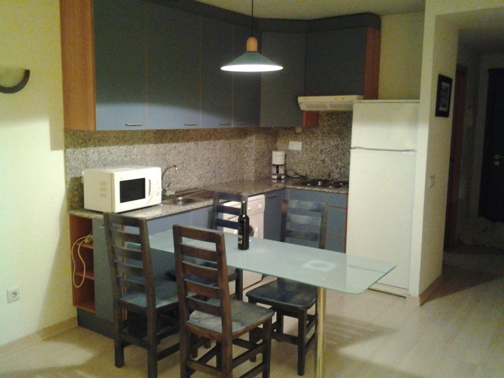 Rvhotels Port Canigo Roses Room photo